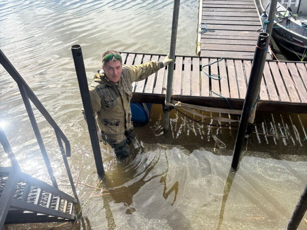 Монтаж причала